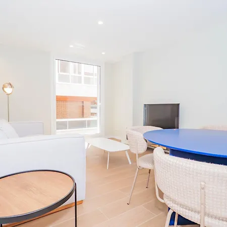 Ybh Atlantic Boutique