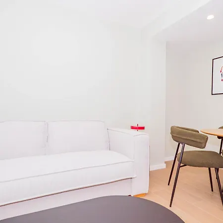 Ybh Atlantic Boutique Apartment *