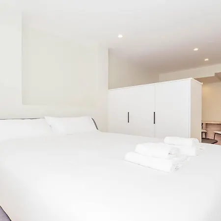 Ybh Atlantic Boutique Apartman *