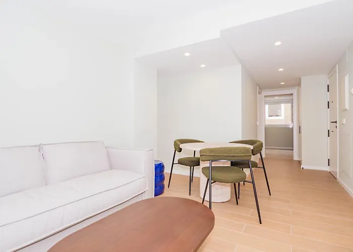 Апартаменты Ybh Atlantic Boutique *