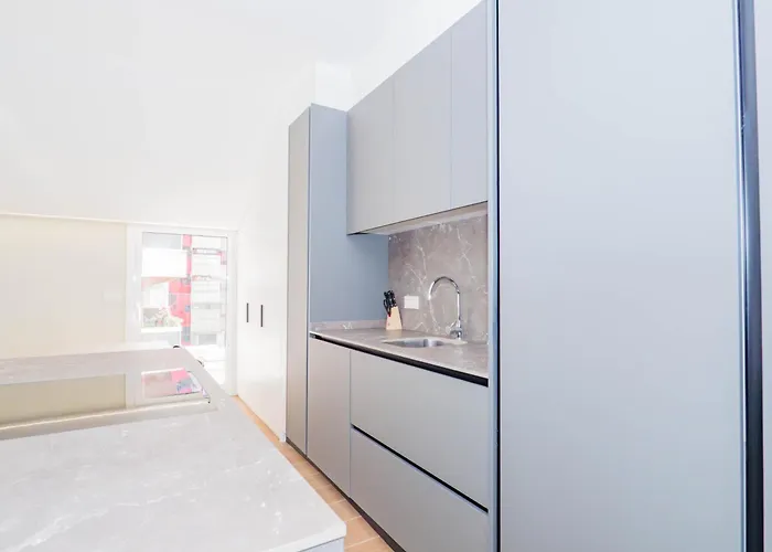 Ybh Atlantic Boutique Апартаменты *